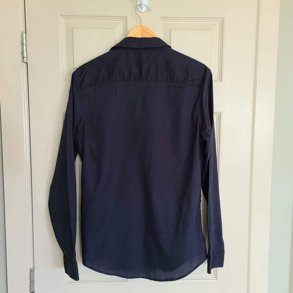 Calvin Klein Black Dress Shirt M but fit like a S - Picture 2 of 4